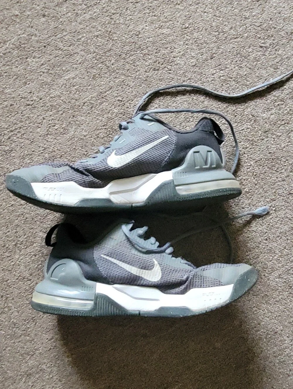 Nike Men's Size 8 Air Max Alpha Trainer 5 Gray Gym Workout Lifting Sneakers